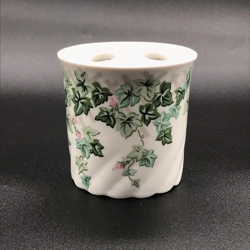 Vintage Ceramic Floral Toothbrush Holder Countertop for Bathroom Home Decor